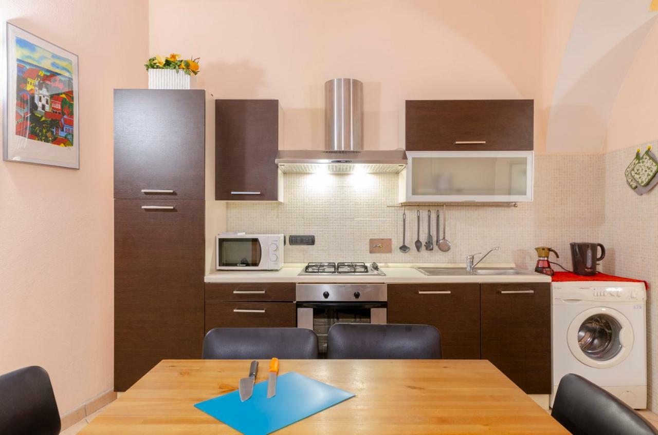 Апартаменты Joivy Warm Family Apt Near Porto Antico Генуя Экстерьер фото
