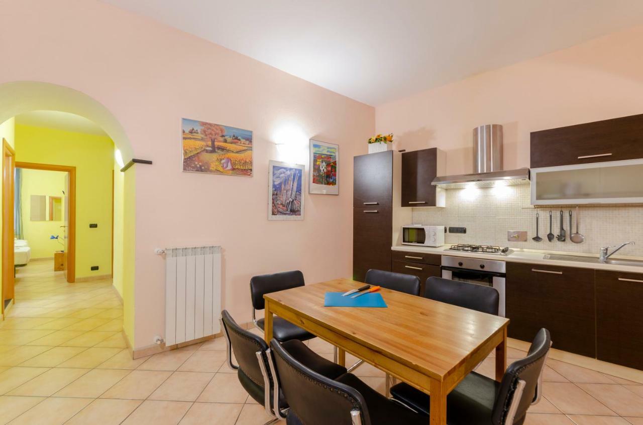 Апартаменты Joivy Warm Family Apt Near Porto Antico Генуя Экстерьер фото